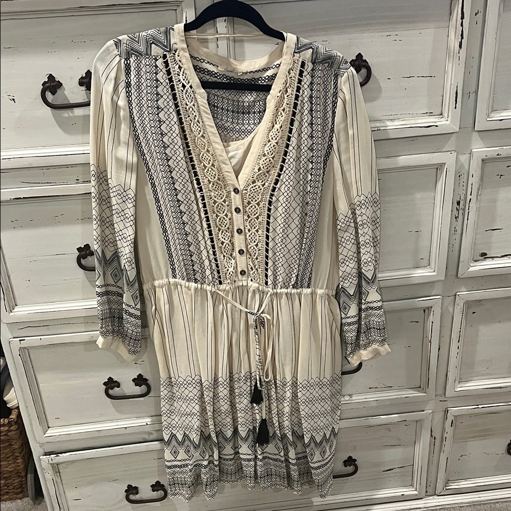 Anthro floreat Cream and Black Dress sz 12